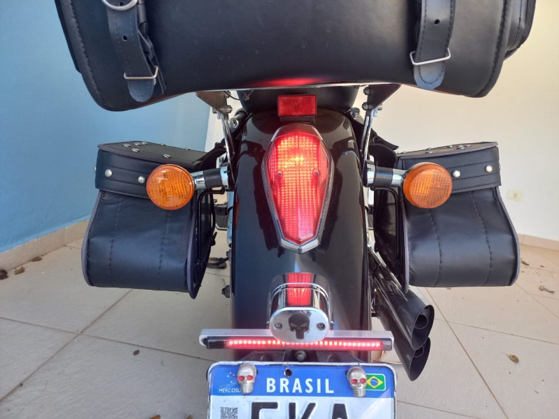 HONDA SHADOW AM 750